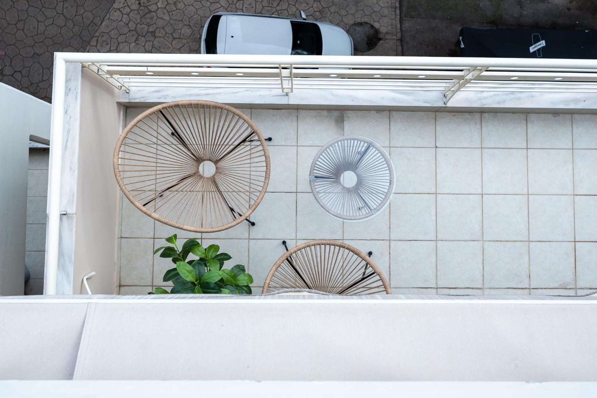 Pomegranate Luxury Penthouse Maisonette With Beautiful Terrace & Free Parking By Binobi ! Thessaloníki Eksteriør bilde