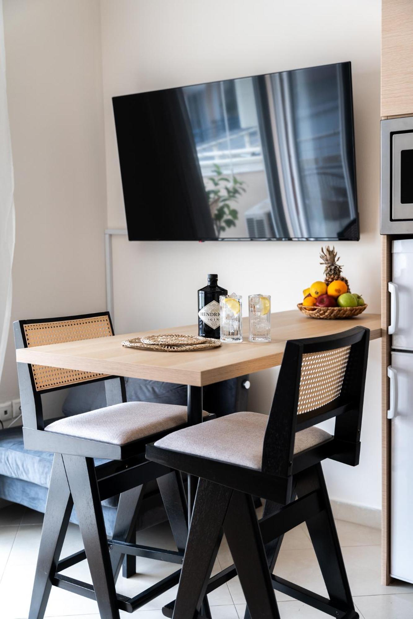 Pomegranate Luxury Penthouse Maisonette With Beautiful Terrace & Free Parking By Binobi ! Thessaloníki Eksteriør bilde